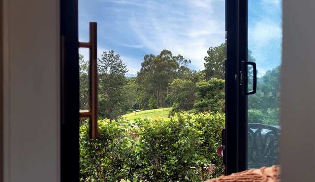 Luxury Hinterland Tiny Home | Secluded Romantic Escape with Stunning Views