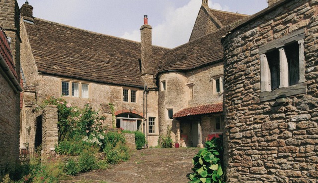 Luxury Historic House for Grp accommodation-village location near Bath-Somerset