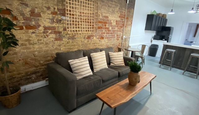 Luxury & Historic French Quarter Gem