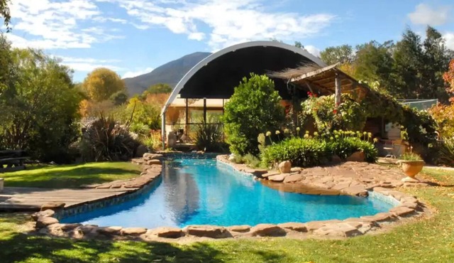 Luxury Holiday Apartment near Bright & Falls Creek