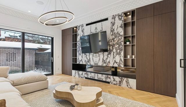 Luxury Home 4bed5bath | Parking | Sauna | Gym