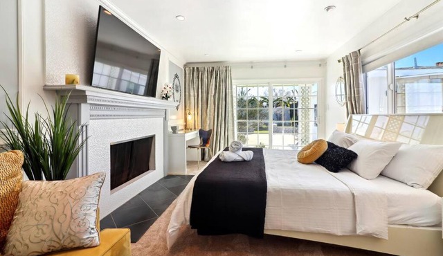 Luxury Home - 7mins LAX/Beach, 405/SoFi nearby