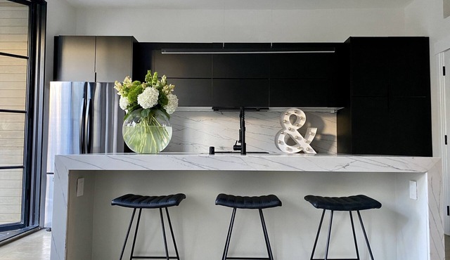 Luxury Home for the Holidays!