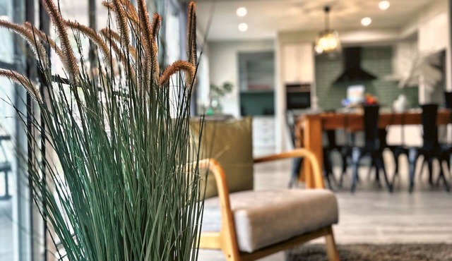 Luxury Home for Work Teams and Families