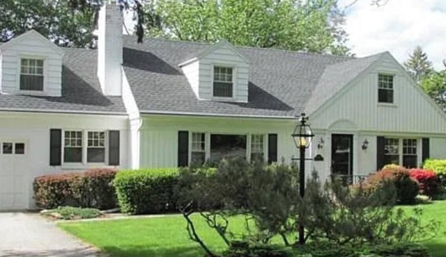 Luxury Home, great location near everything that is great about York