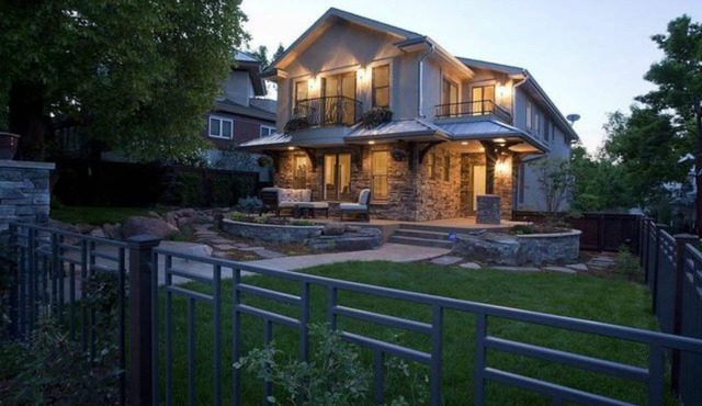 Luxury Home in Chautauqua Neighborhood, Walking Distance to Downtown and CU