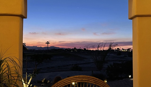 Luxury Home in Gated Golf Course Community with Outdoor Soak Tub