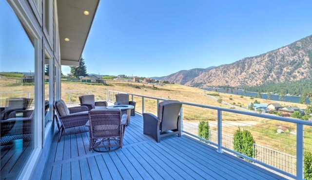 Luxury Home In Manson - incredible views- all modern amenities