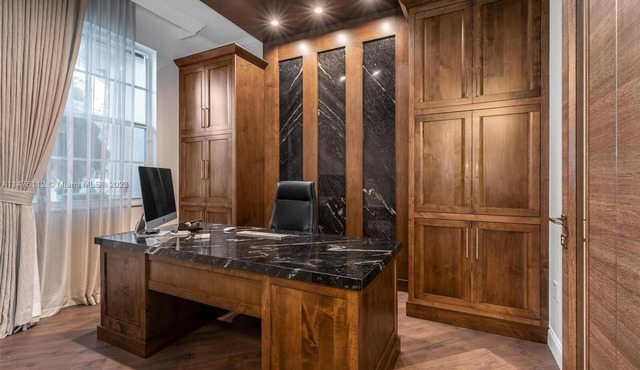 Luxury Home In Pembroke Pines 3 Bedroom With New Pool Renovated Modern