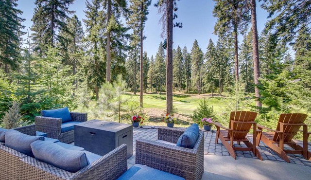 Luxury Home in Suncadia Hot Tub and Fire Pit!