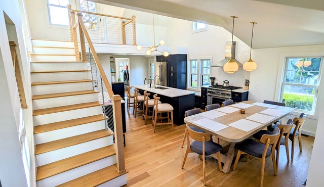 Luxury Home in the Heart of Narragansett Pier Summer 2024 Wide Open!