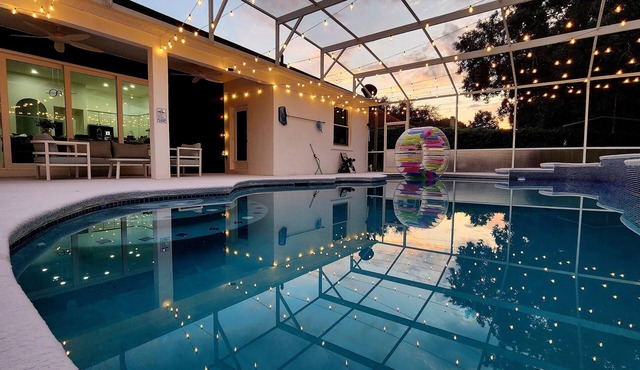 Luxury Home Lakeside Landing