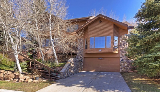 Luxury home less than a mile from Deer Valley with free shuttle to and from DV