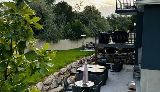 Luxury Home MIL in Center of Salt Lake Valley—Minutes from Canyons & Recreation