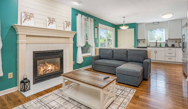 Luxury Home near Spooky Nook & Cincinnati attractions!