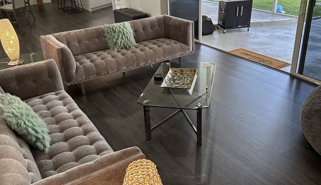 Luxury Home only 3 miles from Rapids Waterpark!