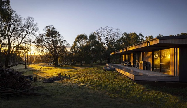 Luxury home set on 20 acres of secluded bushland.