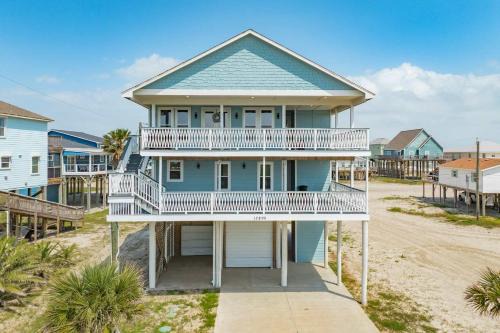 Luxury Home Steps to the Sand