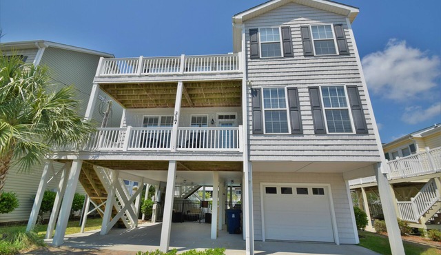 Luxury Home Private Pool & Spa/Backyard Oasis/1.5 Blocks to Beach