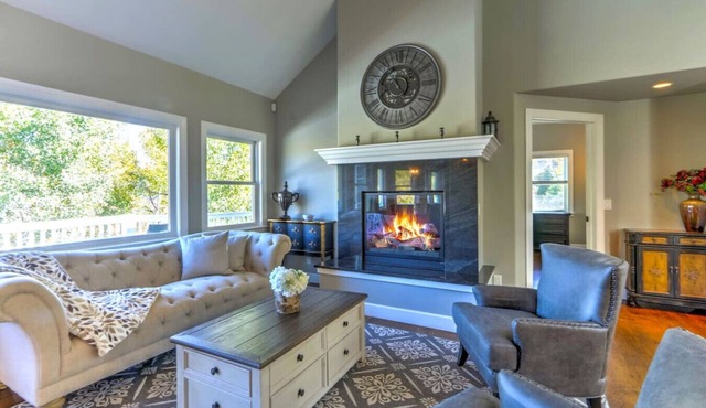 Luxury Home w/Deck & Views, Fire Pit, 5 Mi to Ski!