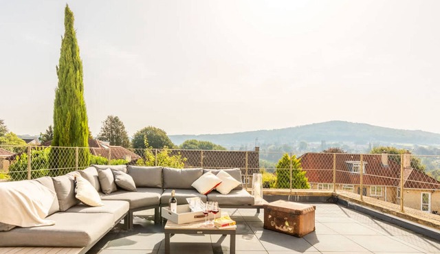 Luxury Home With Garden Gym Roof Terrace