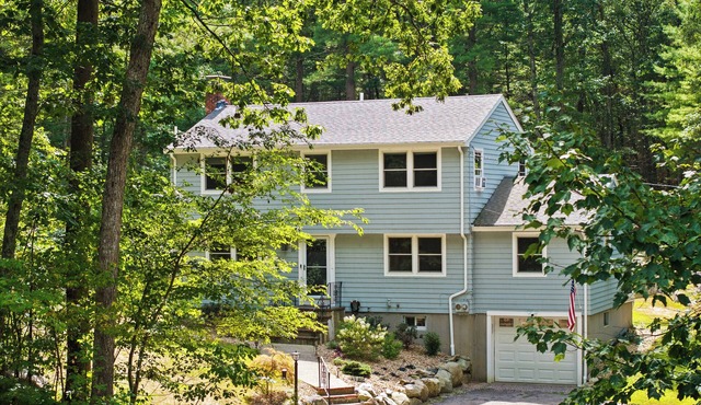 Luxury House 4mi from Boston Gillette Stadium - AC, Fast WiFi, Privacy, Clean