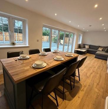 Luxury house Brentwood, 4 bedroom, 4 ensuites