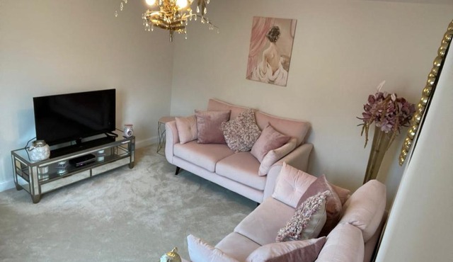 Luxury House (COP26)