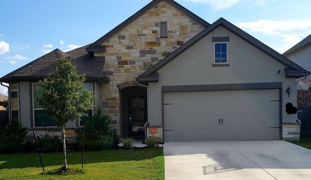 Luxury House in central location (short term rental)!