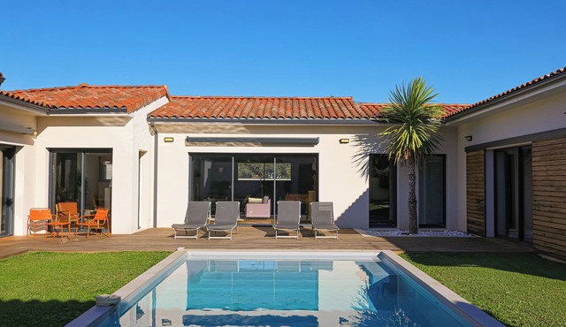 Luxury house near the town center of Albi and the Golf