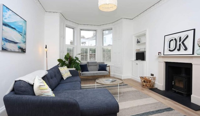 Luxury House with Patio next to North Berwick Beach