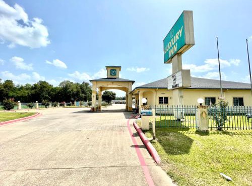 Luxury Inn Liberty