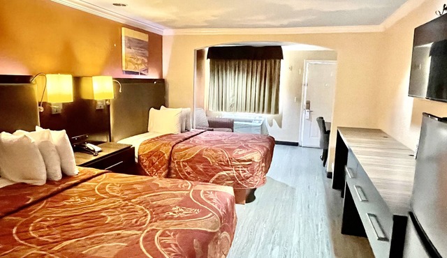 Luxury Inn & Suites Liberty