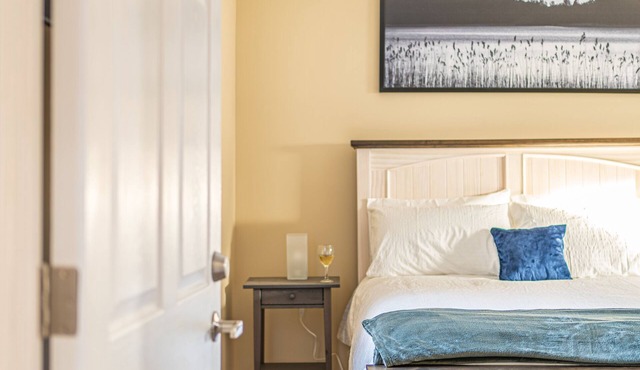 Luxury Inn - Unit 2 - Heart of New Glasgow