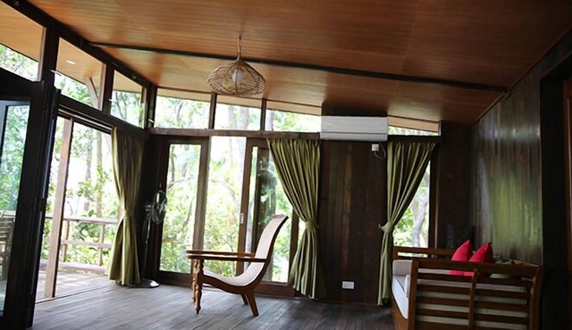 Luxury Jungle Stay at the Tip of Borneo