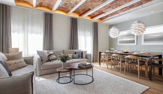 Luxury | King Beds | Central AC | Heart of Barcelona