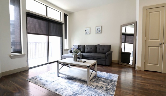 Luxury King Suite/Pool/SkyLounge