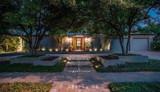 Luxury Knox Retreat: Modern 3BR with Designer Furnishings
