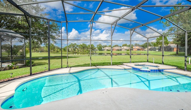 Luxury lake and conservation view home, new upgraded kitchen appliances
