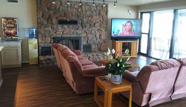 Luxury lake front at the corner of Duck Creek and the main lake.