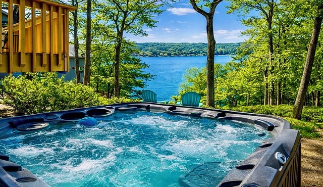 Luxury Lake Home, Amazing Views, Resort Amenities