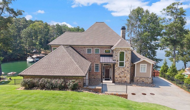 Luxury Lake Home, Stunning Views, Best Location!