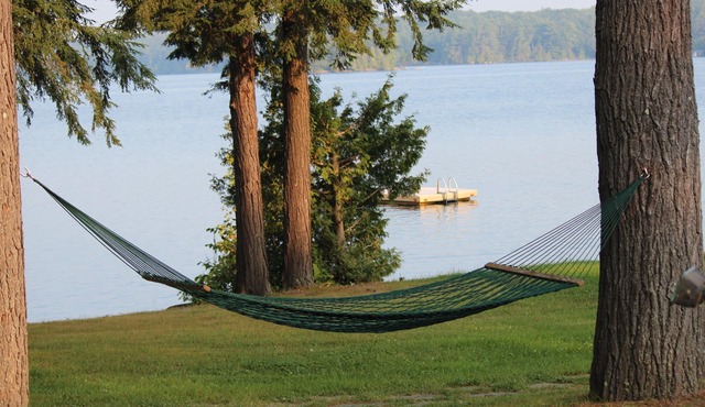 Luxury Lake House in the Rideau Lakes. Come Live the Dream!