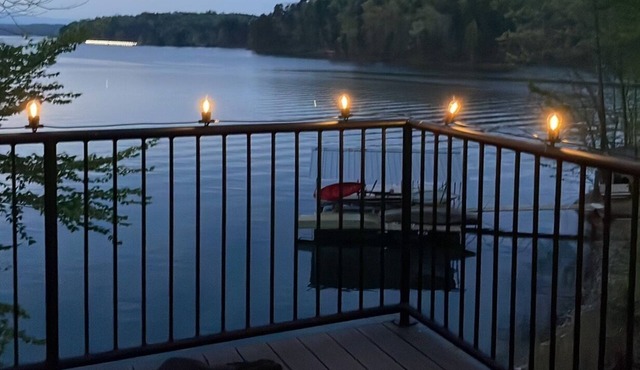Luxury Lake House on Lake Keowee