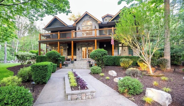 Luxury Lake MI Estate | Hot Tub, Theater, Beach Access