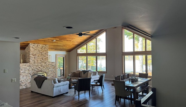 Luxury Lake Michigamme Beach house