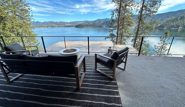 Luxury Lake View with Sauna