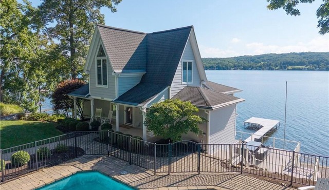Luxury Lakefront Escape w/Pool & Guest House