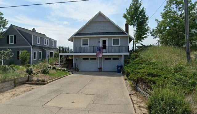 Luxury Lakefront Living | New vacation rental