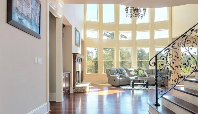 Luxury Lakefront-Theatre-Huge Yard-Mins to DT ATL